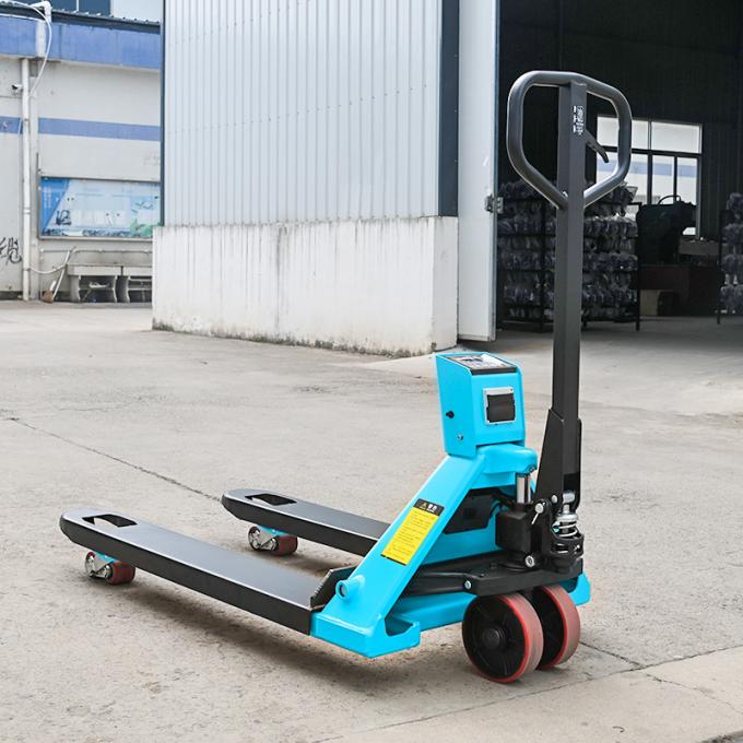 Scalatore manuale con scala portatile 1